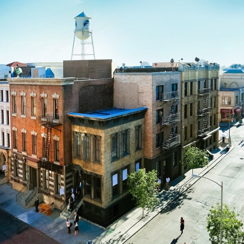 استديو Backstage Magic من ديزني