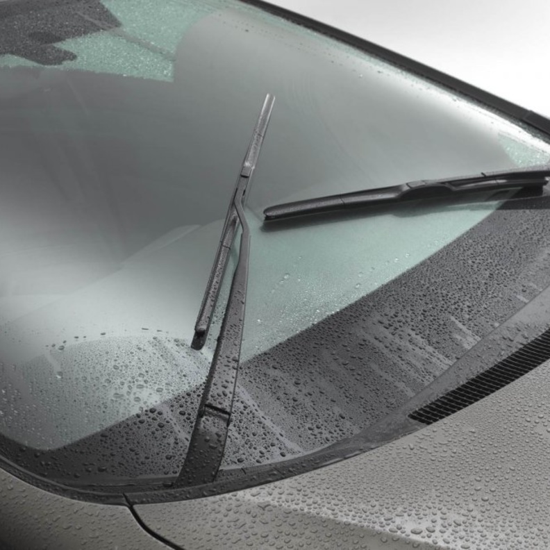 مساحات السيارة