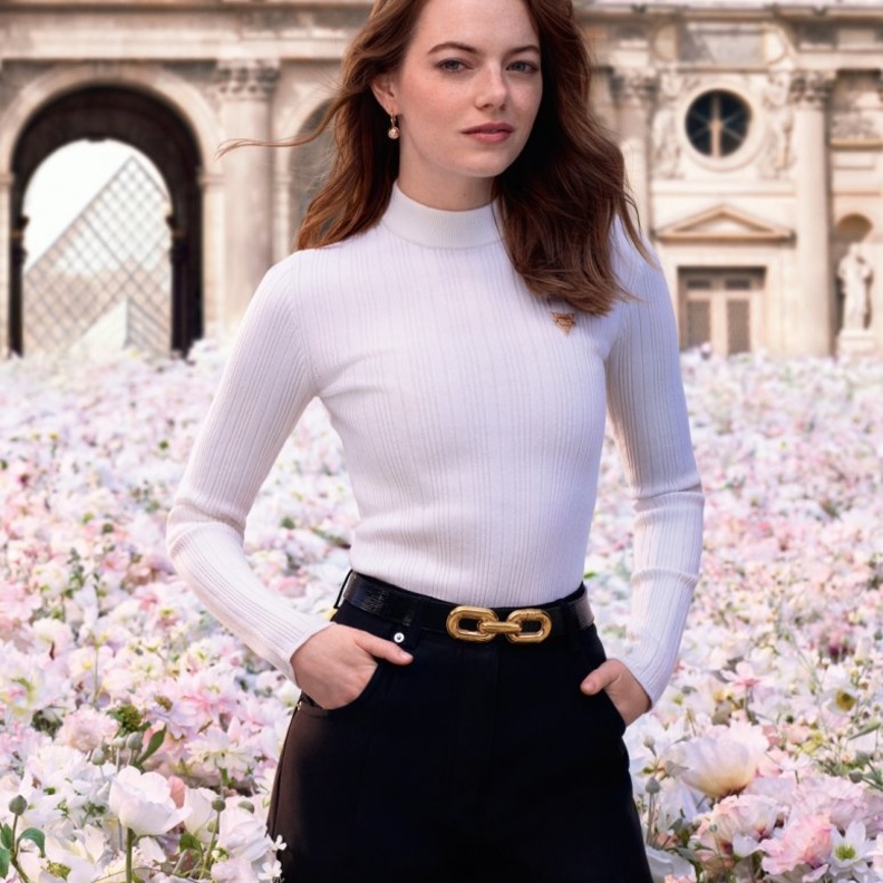 ملهمة دار "لويس فويتون" وصديقتها وسفيرتها "إيما ستون"