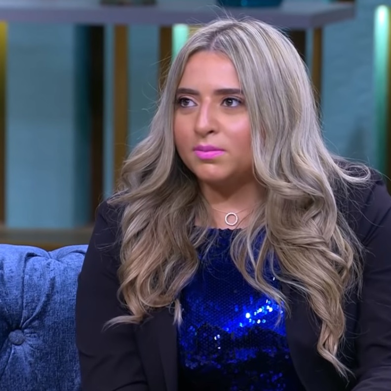 هنا ممدوح عبدالعليم