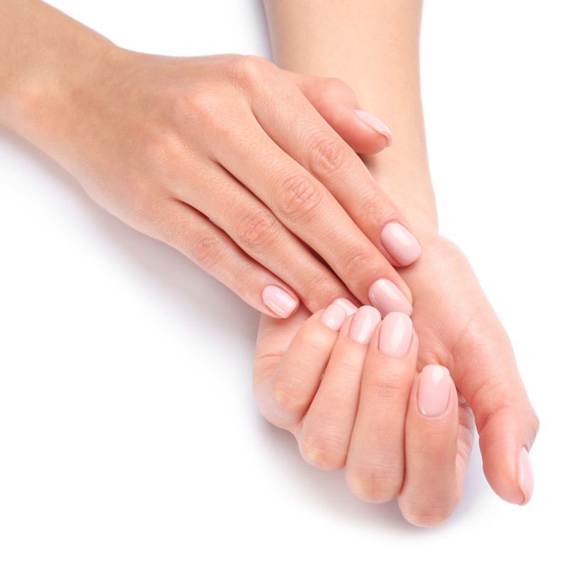 الثوم المهروس الطازج الافضل مع زيت الزيتون للاظافر