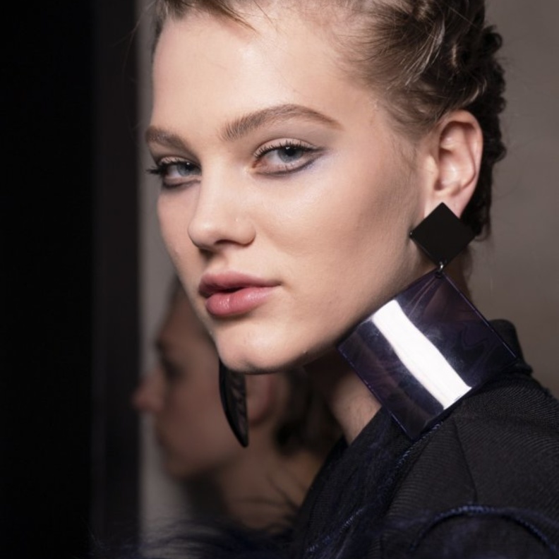 تسريحة الجدائل للشعر