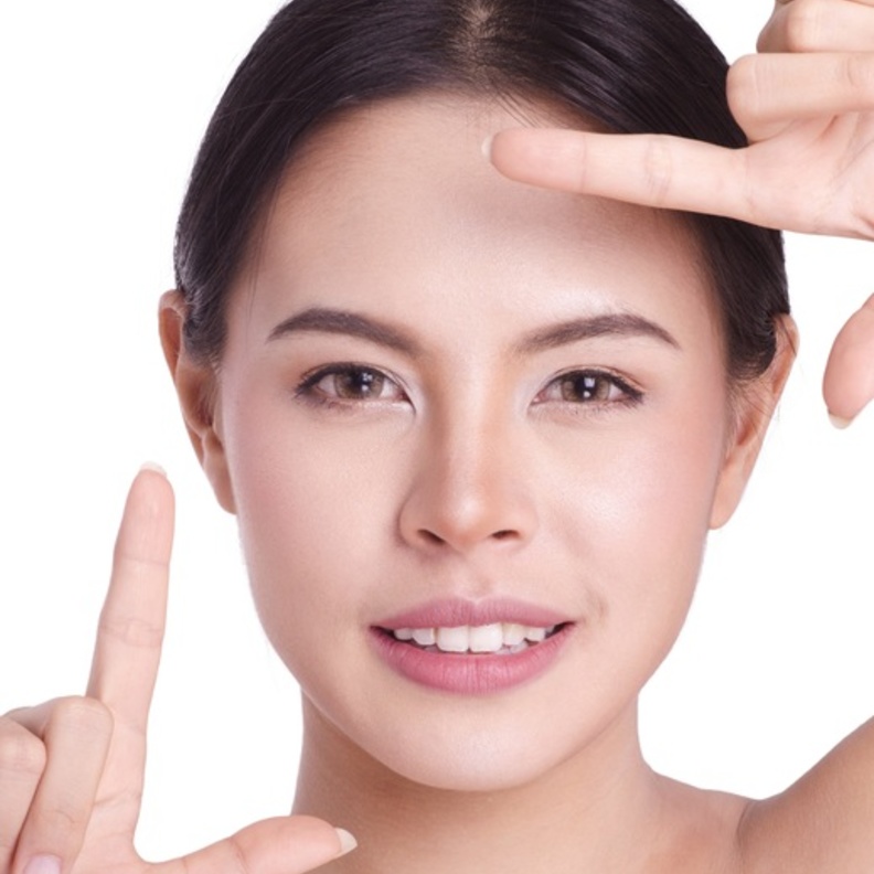 خلطات طبيعية لشد البشرة 