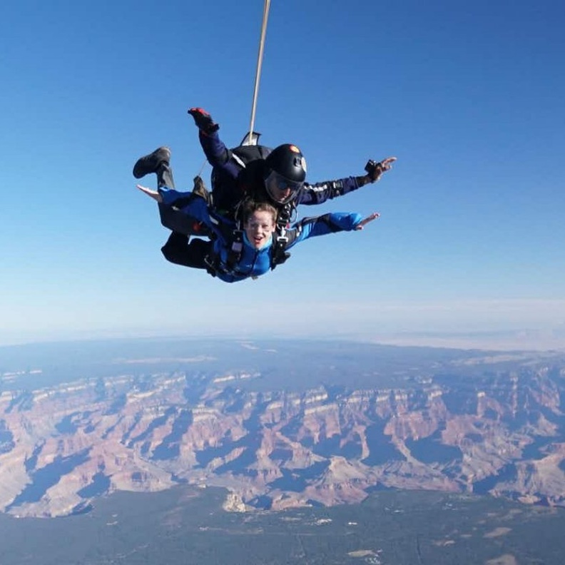 القفز فوق جبال الألب تجربة مذهلة