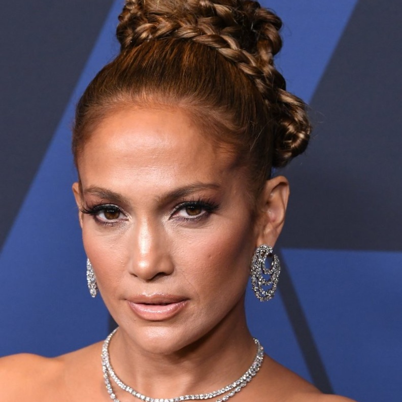 تسريحة شعر الضفائر