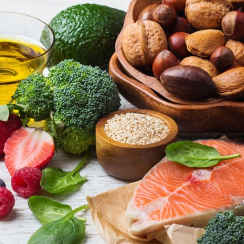 أطعمة تخلصك من الإرهاق بعد الزفاف