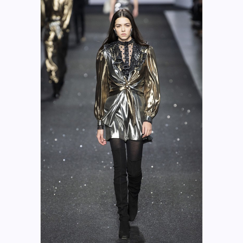 الازياء اللامعة اجمل صيحات موضة عام 2019 من Marni