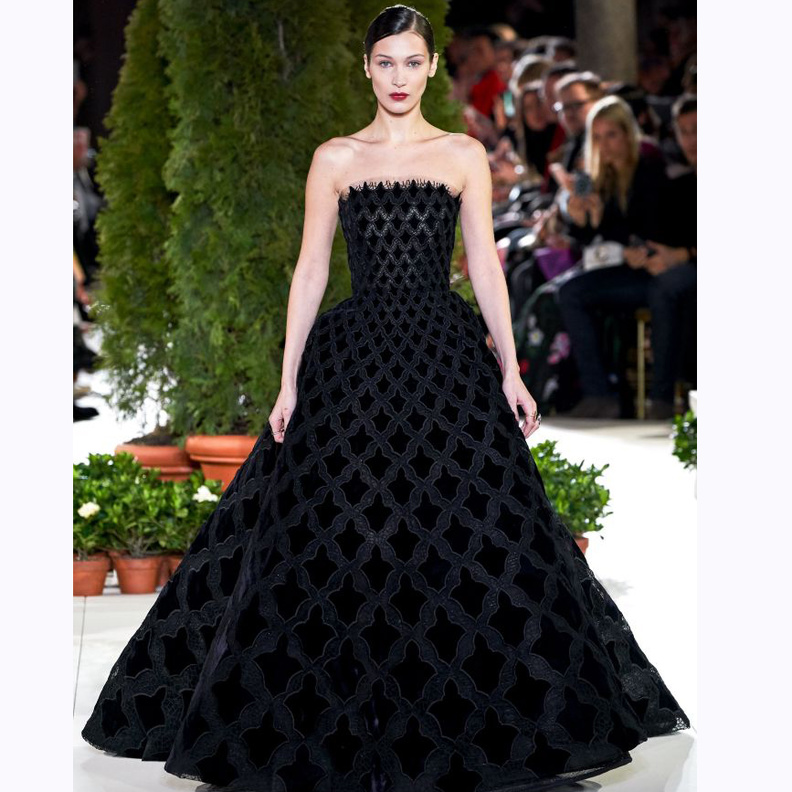 فستان سهرة اسود منفوش