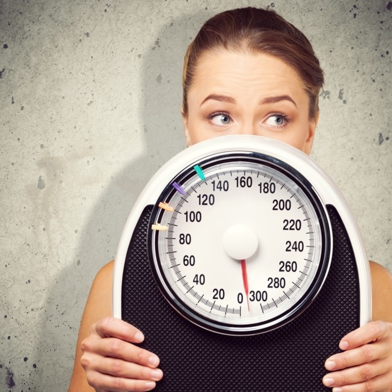 الفرق بين خسارة الوزن وحرق الدهون