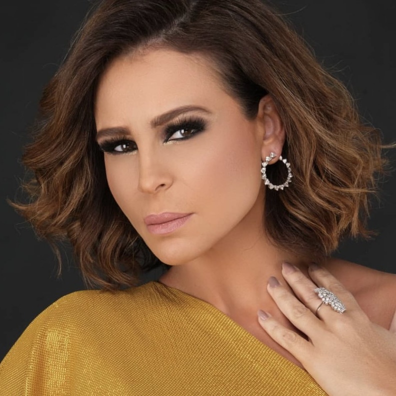 أحلام الشامسي بمجوهرات من علامة بوشرون Boucheron