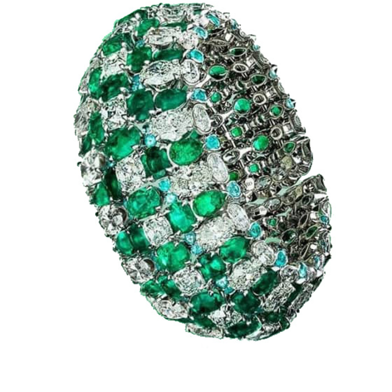 أساور زمرد فخمة