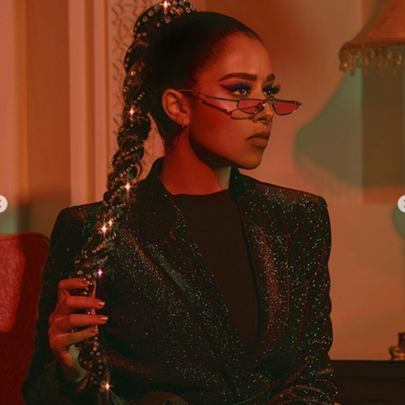 ضفيرة شعر بلقيس 