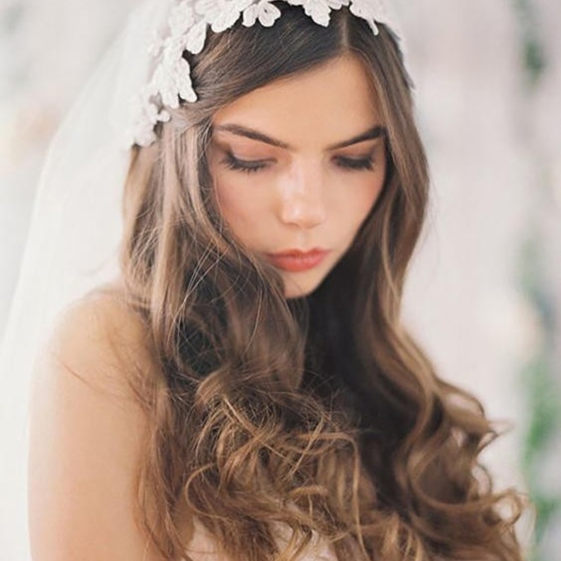 تسريحات شعر للعروس 