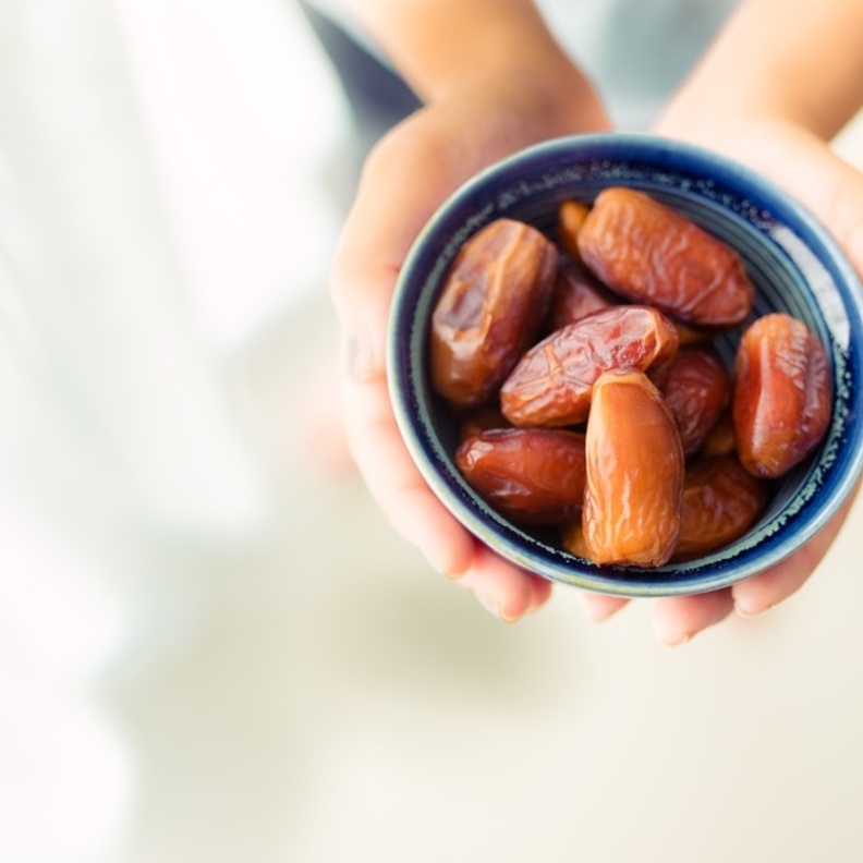 فوائد مهمة لتناول التمر يوميا