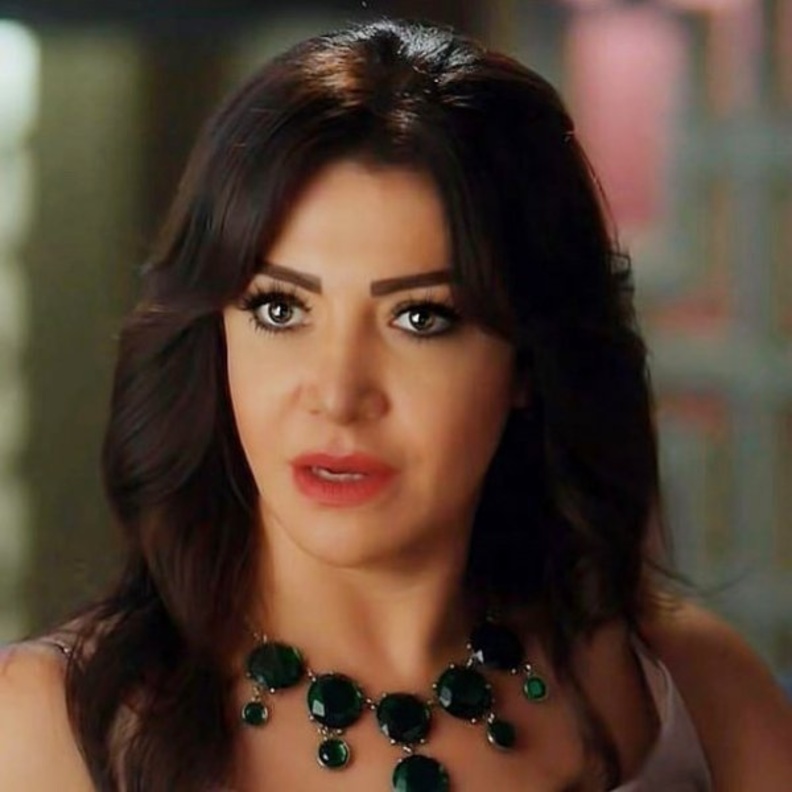 لقاء سويدان تصدم الجمهور بإعتزالها الفن