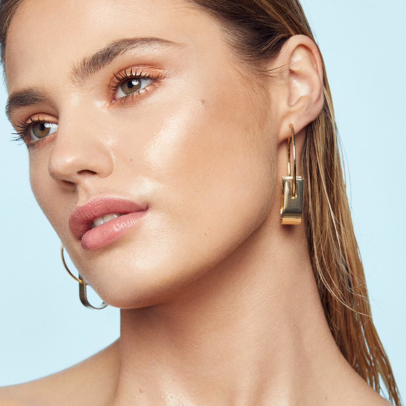 طريقة الحصول على بشرة زجاجية 