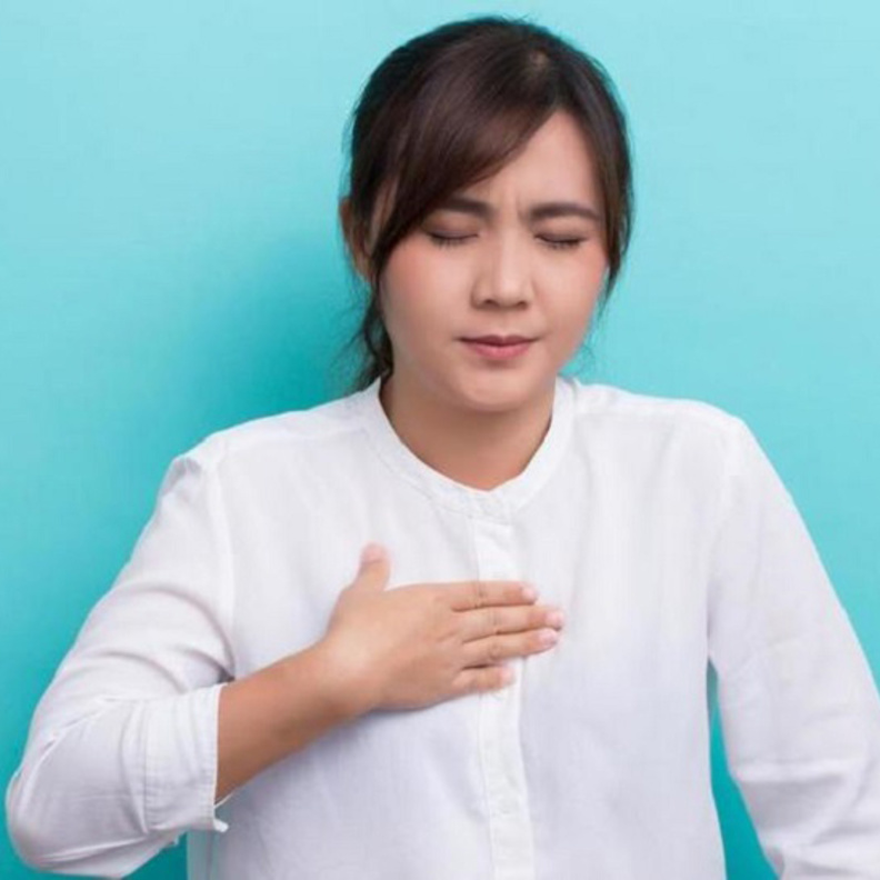  الألم المستمر في الصدر من أعراض الروماتيزم