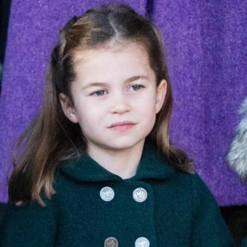 تشابه مذهل بين ليدي كيتي سبنسر والأميرة تشارلوت