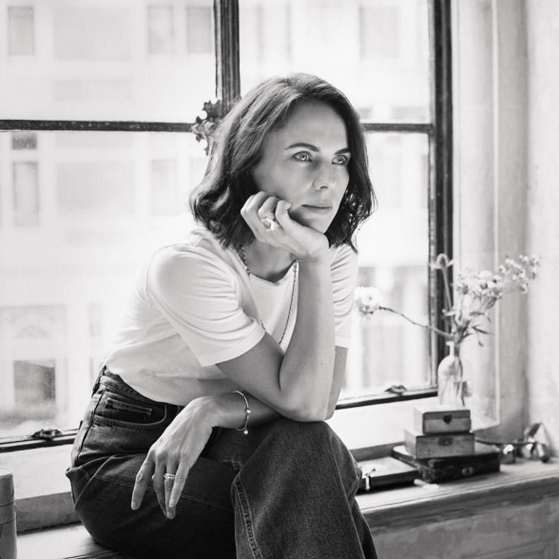 علبة مجوهرات من تصميم جسيكا مكورماك