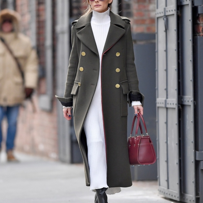 موديلات فساتين الياقة العالية