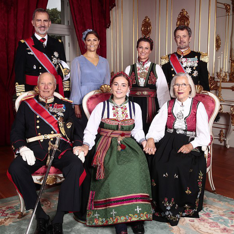 الأميرة فيكتوريا تلغي احتفالات نهاية العام وتسافر إلى النرويج