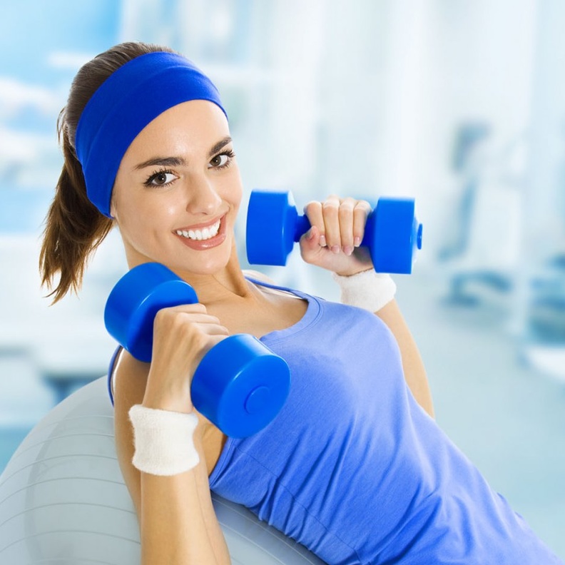 تمارين مضمونة لخسارة الوزن الزائد بعد احتفالات نهاية العام