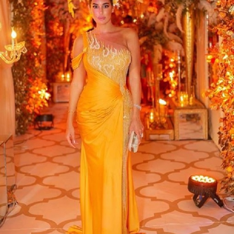 فساتين النجمات