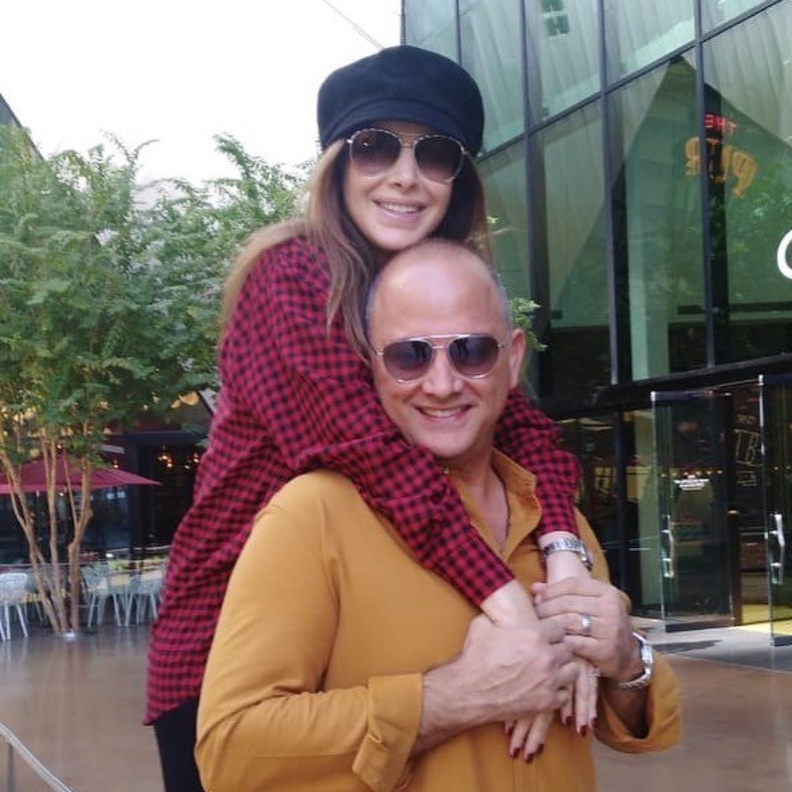 نجاة نانسي عجرم وزوجها واطفالهما من السطو والقتل