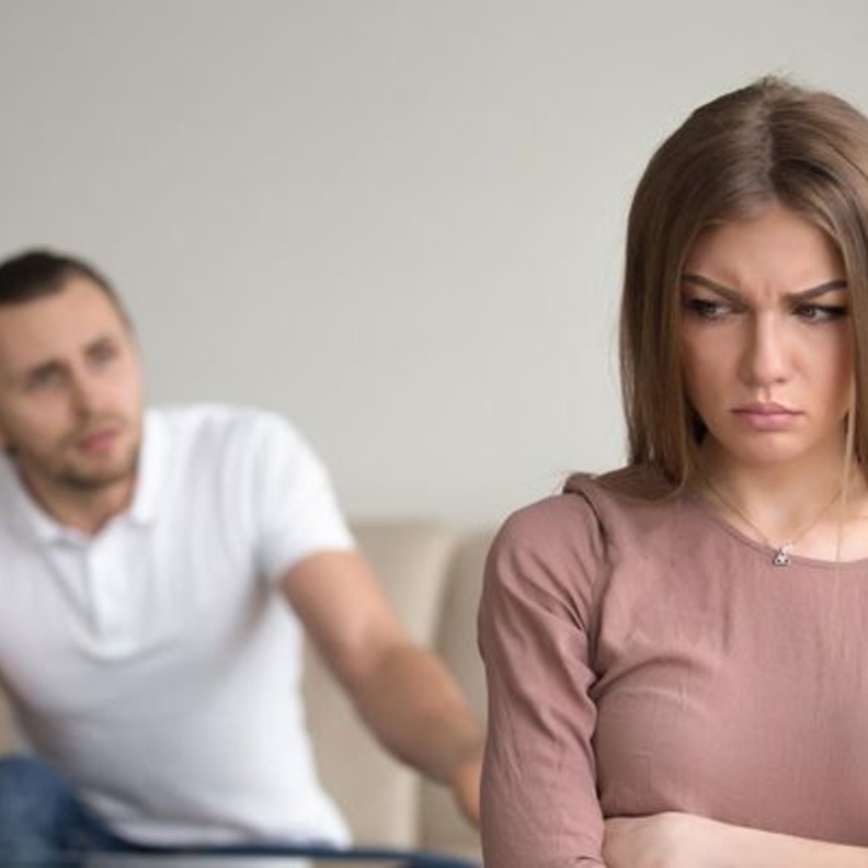 تأثير عناد المرأة على علاقتها بشريك حياتها