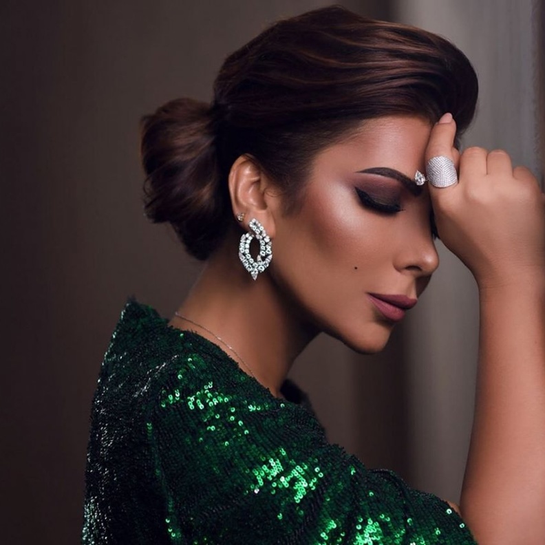 اصالة نصري تعلن انفصالها رسميا عن زوجها طارق العريان