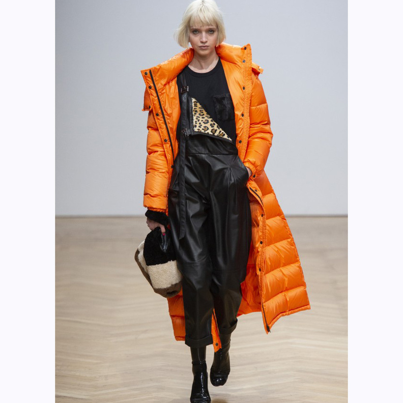  اجمل موديلات الجاكيت المنفوخ الملون لشتاء 2020 من Simonetta Ravizza