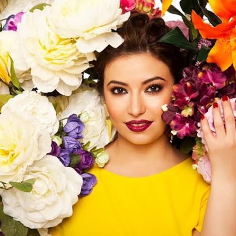 الصورة الاولى من حفل زفاف غادة رجب