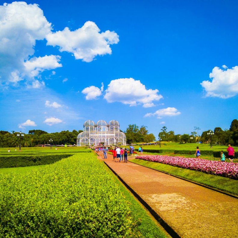 جولة في حديقة كوريتيبا