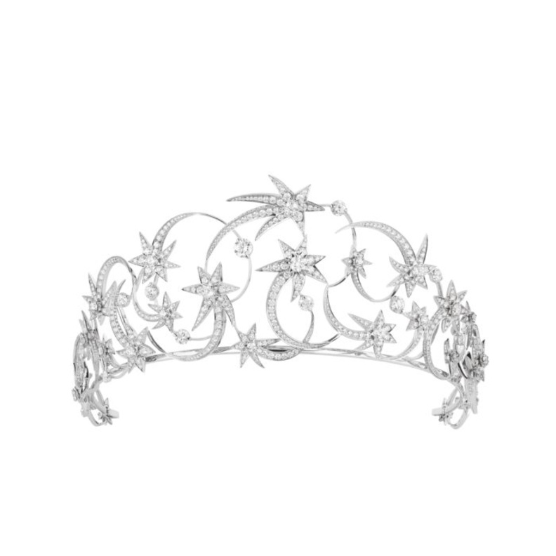 موديلات تيجان مرصعة