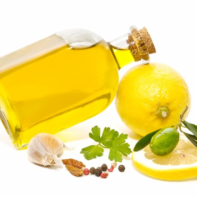 فوائد تناول زيت الزيتون والليمون على الريق