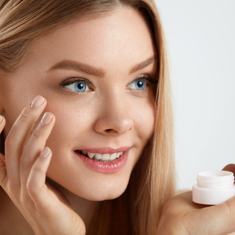 أفضل أنواع كريم العيون لبداية عام 2020