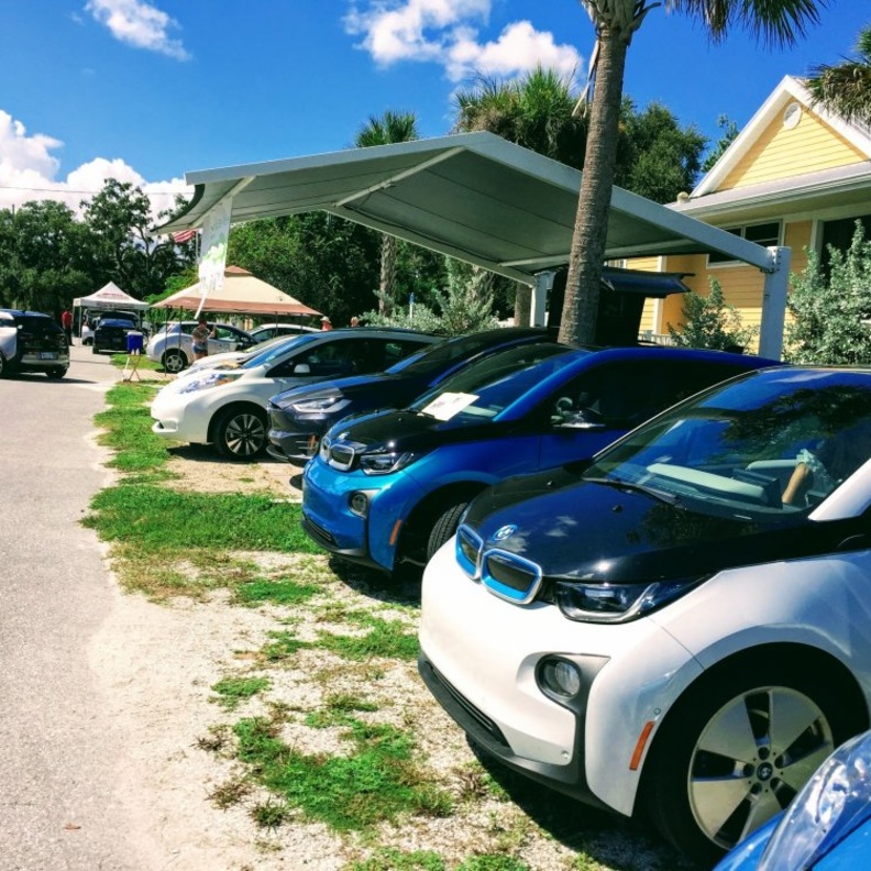 احرصي على القيام باختيار قيادة للسيارة قبل شرائها للتأكد من قدرتها على العمل