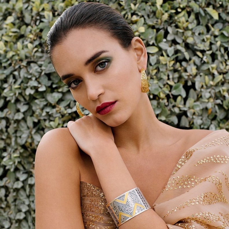 تصاميم عزة فهمي