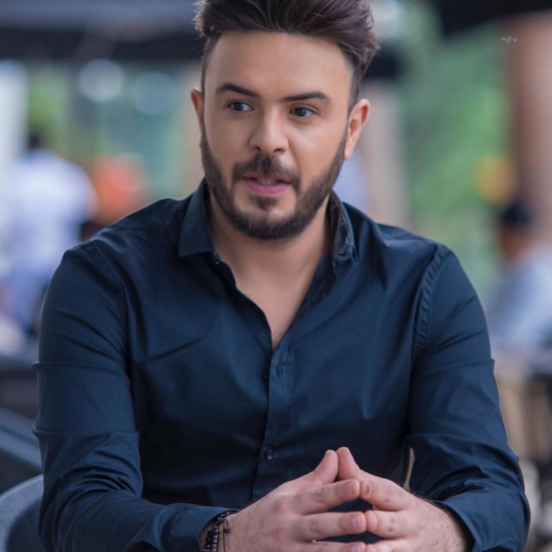 احمد الشريف بعد عودته