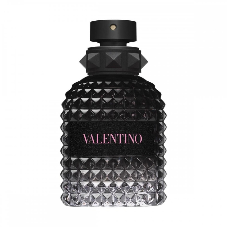 اختيرت "أدوت أكيش" في عام 2018 "عارضة العام"، 