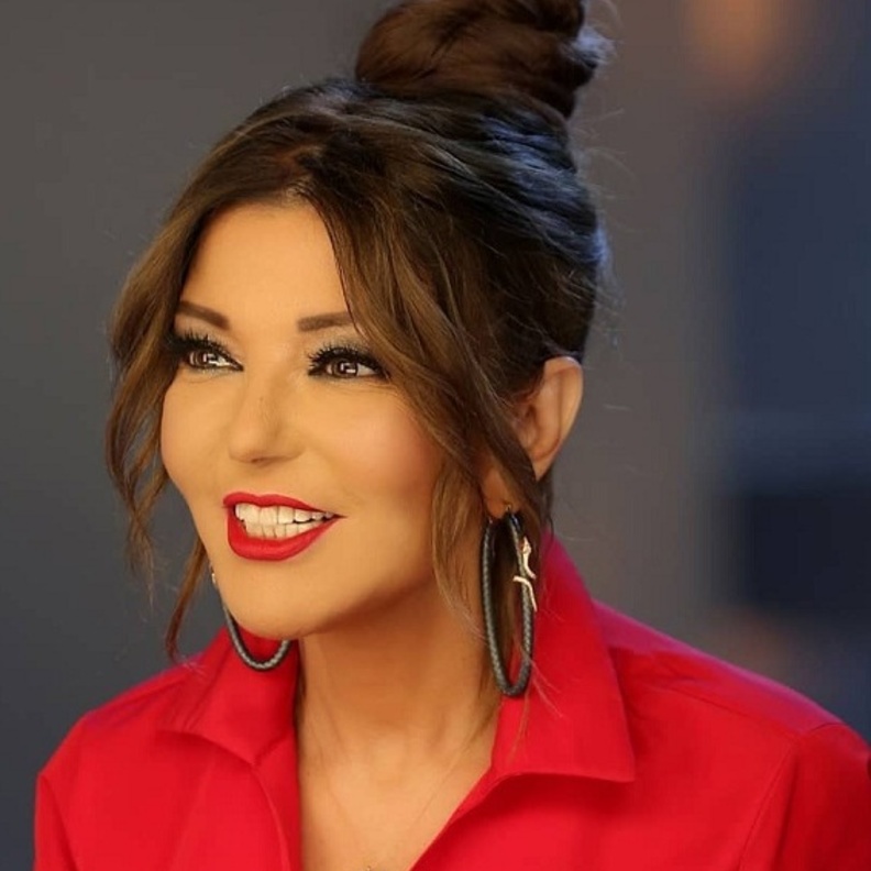 تسريحات شعر الكعكة مستوحاة على طريقة النجمات 