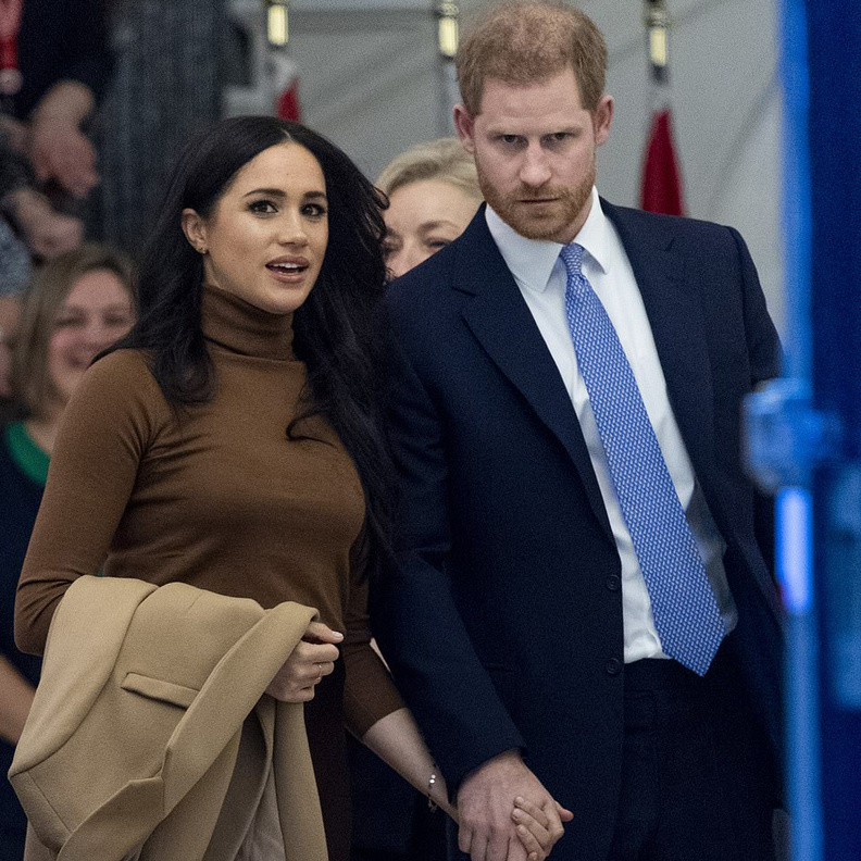 الأمير هاري يسعى لتأمين اتفاق مالي مرضي قبل مغادرة العائلة المالكة