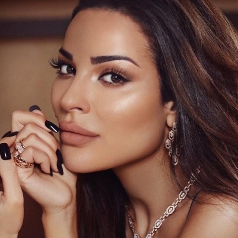 نادين نسيب نجيم