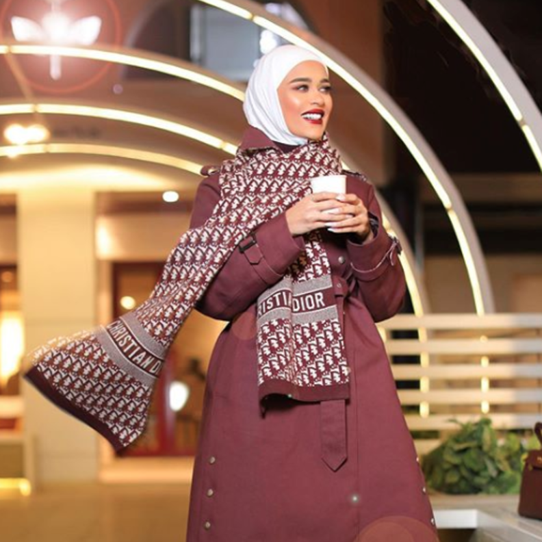 تنسيقات شتوية في الجاكيت والمعاطف