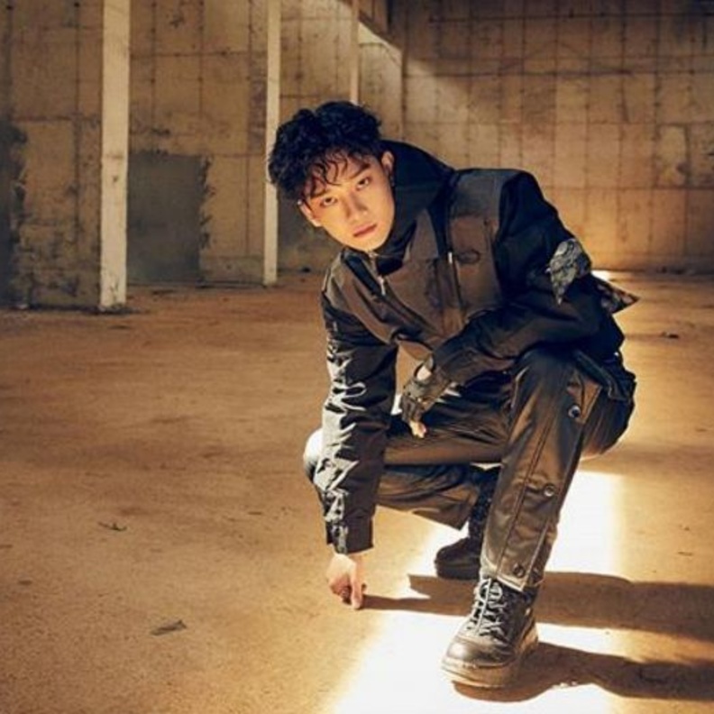 تشين عضو فرقة EXO الكورية 