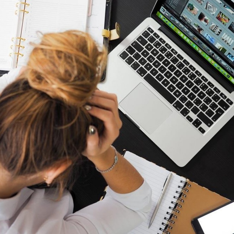 الأطعمة الصحية في العمل تقلل من التوتر