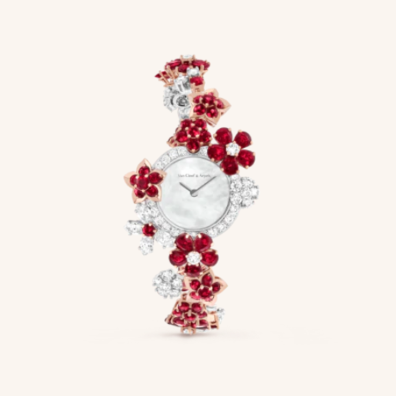 ساعة من فان كليف اند آربلز Van Cleef & Arpels