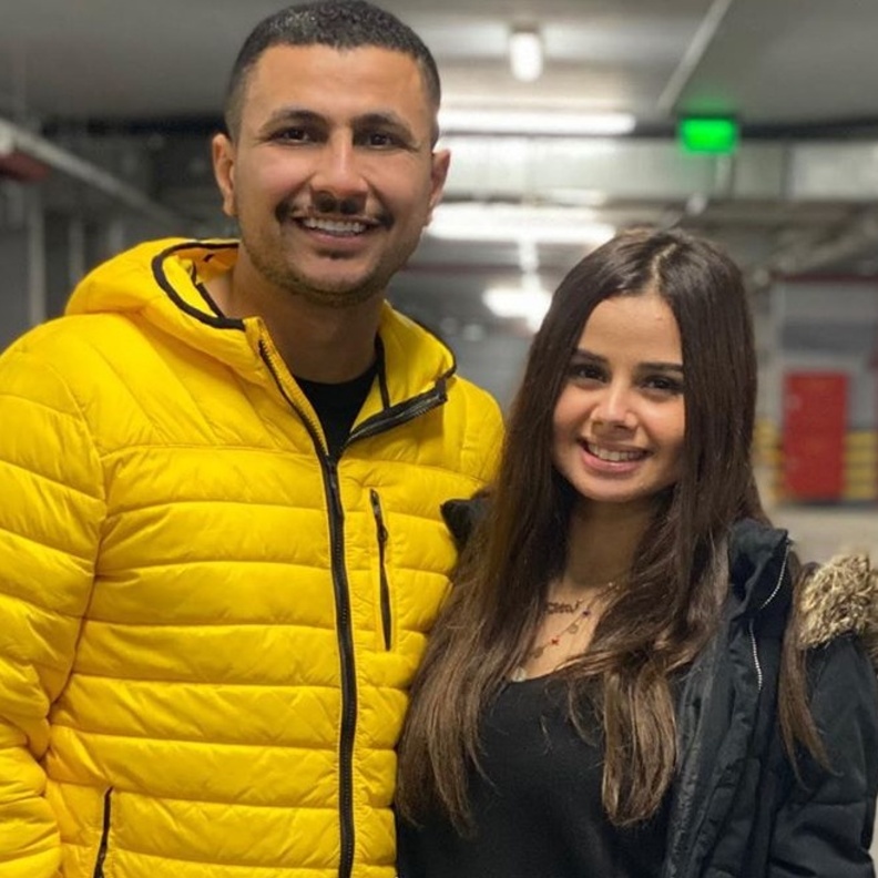 ما حقيقة خطوبة منة عرفة من اليوتيوبر علي غزلان