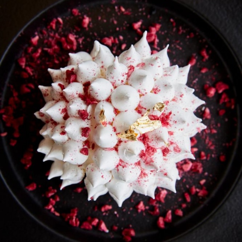 مطعم 3BK يرفع الستار على الترّاس الجديد الأكبر في برج خليفة!