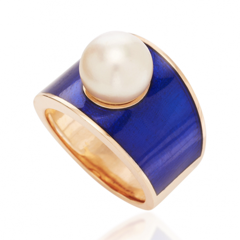 خواتم من اللؤلؤ